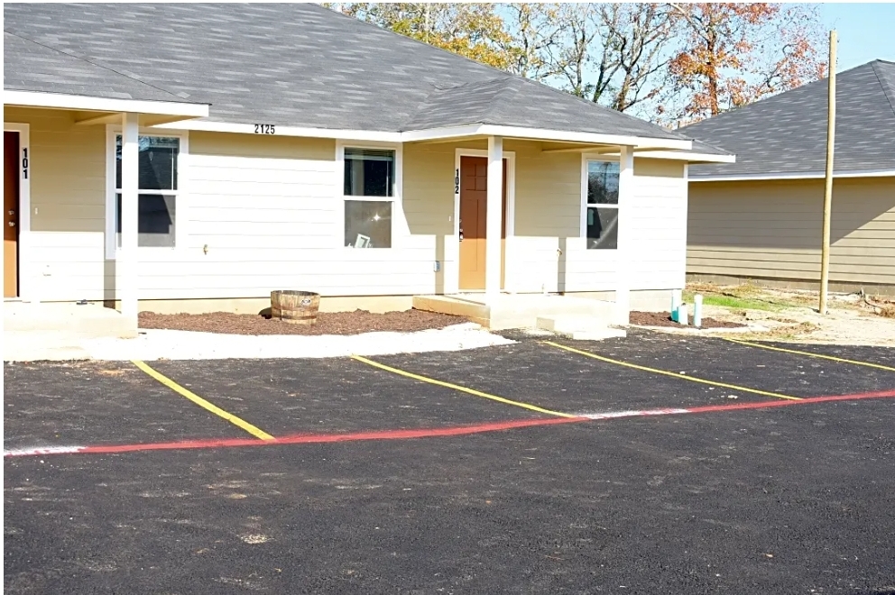 2121 Gasaway Road - 102